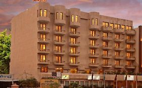 Hotel Lords Plaza Jaipur